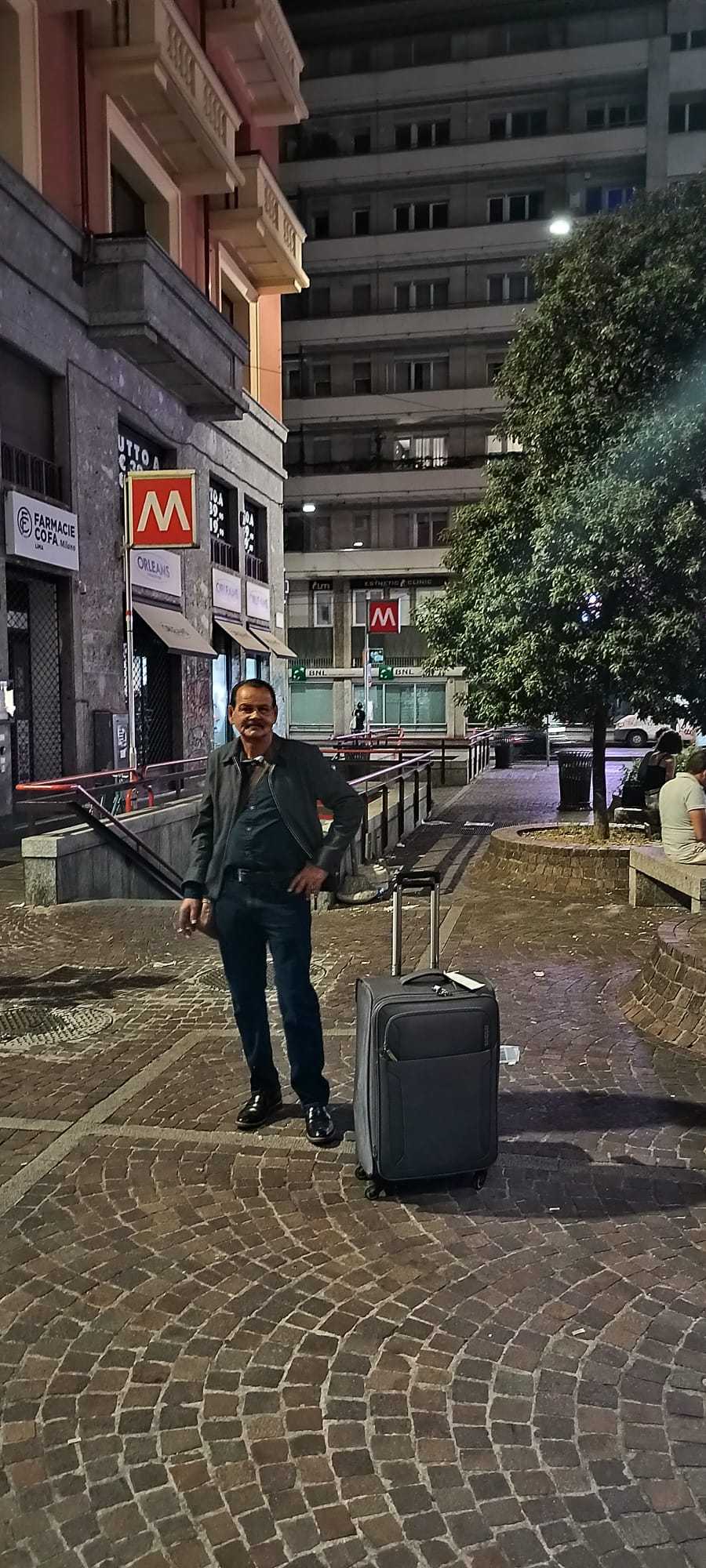 Mohamed Haroenkhan Abdul travelling in the evening
